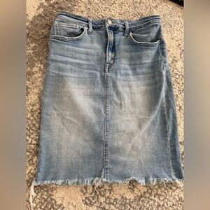 Denim Frayed Hem Skirt